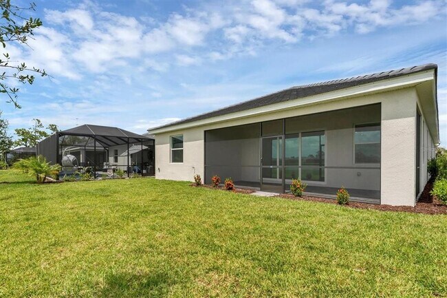 19075 Cabernet Ct in Venice, FL - Building Photo - Building Photo