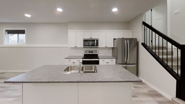 10333-103128 128 Ave in Grande Prairie, AB - Building Photo - Building Photo