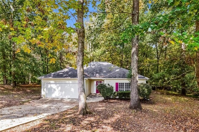 3949 Tyler Ct in Ellenwood, GA - Building Photo - Building Photo