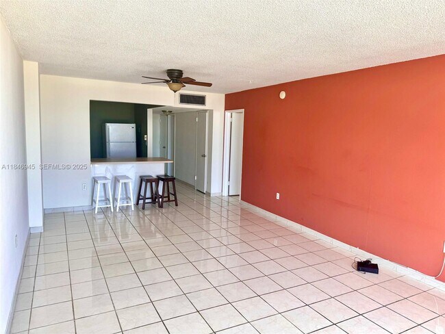 1228 West Ave in Miami Beach, FL - Building Photo - Building Photo