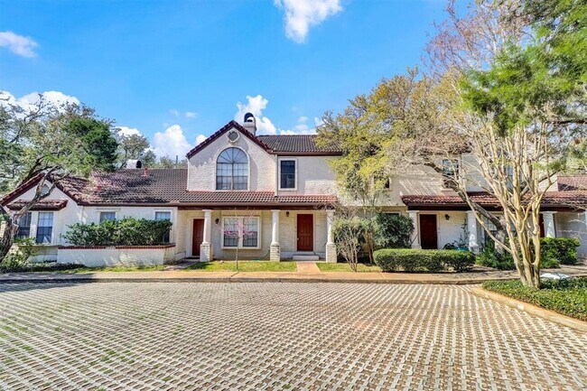 5606 Bonnell Vista St in Austin, TX - Building Photo - Building Photo