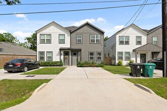 5544 Shreveport Blvd in Houston, TX - Building Photo - Building Photo