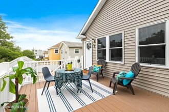 101 Shore Blvd in Keansburg, NJ - Building Photo - Building Photo