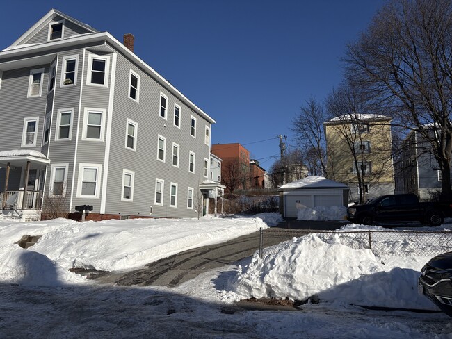 3 Mars St, Unit 3 mars st