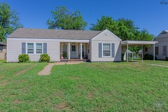 3938 Paradise St in Vernon, TX - Building Photo - Building Photo