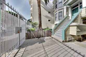 1730 Pacific Ave in San Francisco, CA - Building Photo - Building Photo