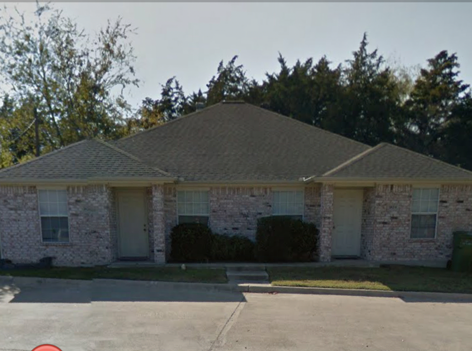 1626 Enloe Ct in Bryan, TX - Building Photo