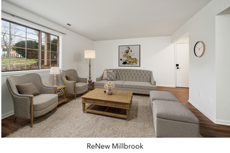 ReNew Millbrook in Grand Rapids, MI - Foto de edificio - Building Photo