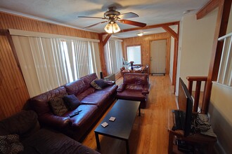 7 Whittemore St, Unit 1 in Medford, MA - Building Photo - Building Photo