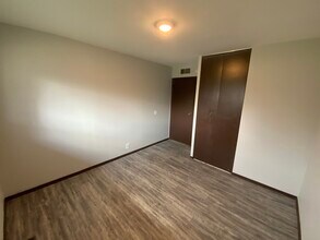 1001 E Seminary St in Danville, IL - Building Photo - Building Photo