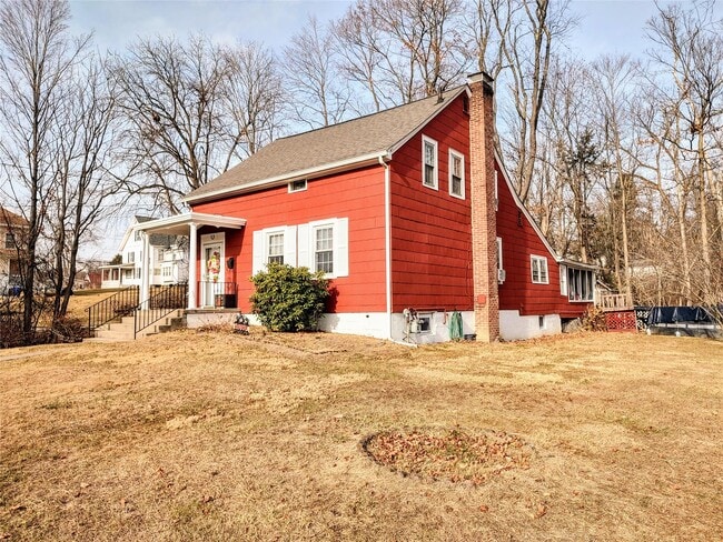 property at 36 E Main St