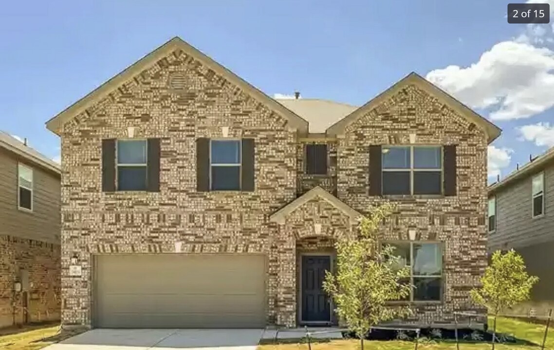 29929 Premiere in Bulverde, TX - Building Photo