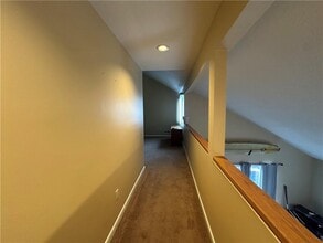 846 Halifax Dr in Warwick, RI - Building Photo - Building Photo