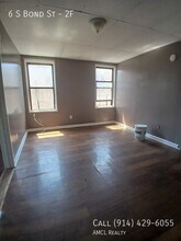 6 S Bond St in Mount Vernon, NY - Building Photo - Building Photo