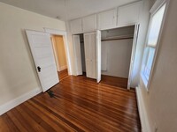 19 Granville Rd, Unit 1 in Cambridge, MA - Building Photo - Building Photo