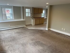 96 Ridgedale Ave in Madison, NJ - Building Photo - Building Photo