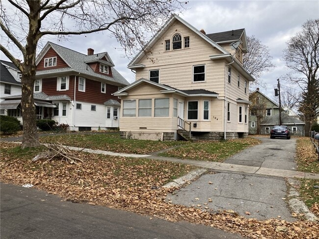 property at 104 Knickerbocker Ave