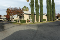 Central Avenue Apartments in Redlands, CA - Building Photo - Building Photo