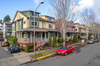 Portulaca in Redmond, WA - Foto de edificio - Primary Photo