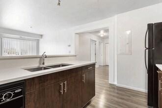 5960 Little Pine Loop in Regina, SK - Building Photo - Building Photo