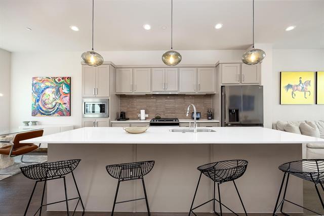 1771 Mccoy St in Dallas, TX - Building Photo