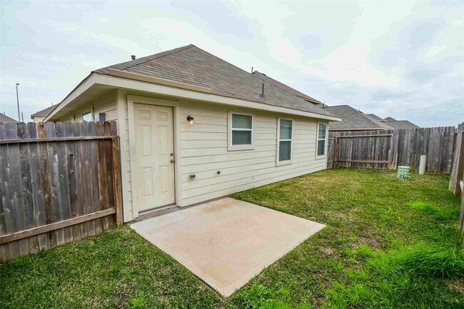 19031 Brescia Ln