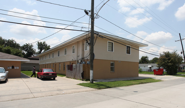 1204 Virgil St in Gretna, LA - Building Photo - Building Photo