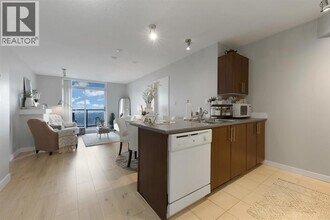 1178 Heffley Crescent in Coquitlam, BC - Building Photo - Building Photo