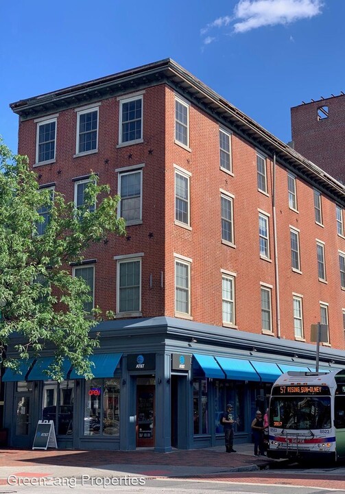 248 Market St in Philadelphia, PA - Building Photo
