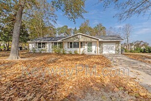 3327 Cockatoo Rd in Augusta, GA - Building Photo