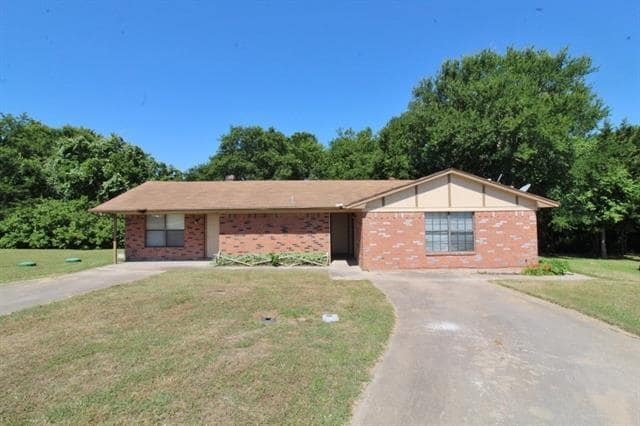 property at 119 Redbud Ct