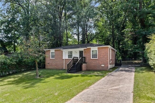 305 Banberry Dr SE in Atlanta, GA - Foto de edificio - Building Photo
