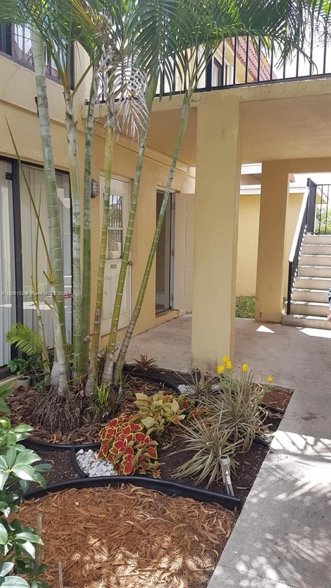 property at 11386 Royal Palm Blvd