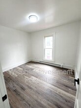 931 1/2 W Wayne St in Lima, OH - Building Photo - Building Photo