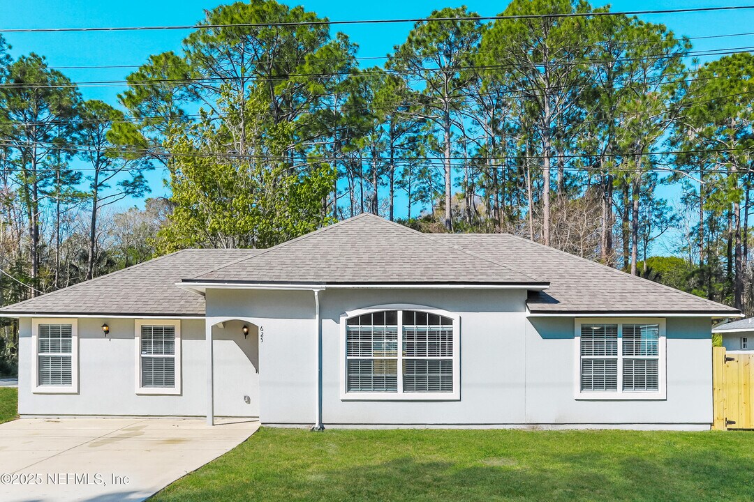 625 S Brevard St in St. Augustine, FL - Building Photo
