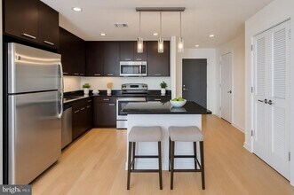 1010 Massachusetts Ave NW in Washington, DC - Building Photo - Building Photo