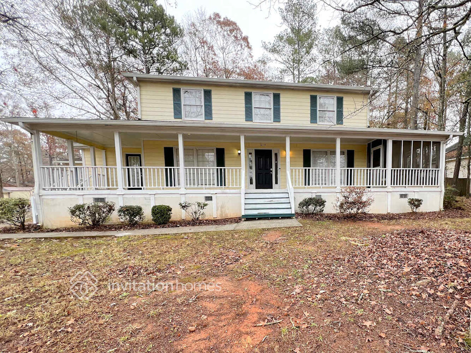 2118 Hampton Trail SE in Conyers, GA - Building Photo