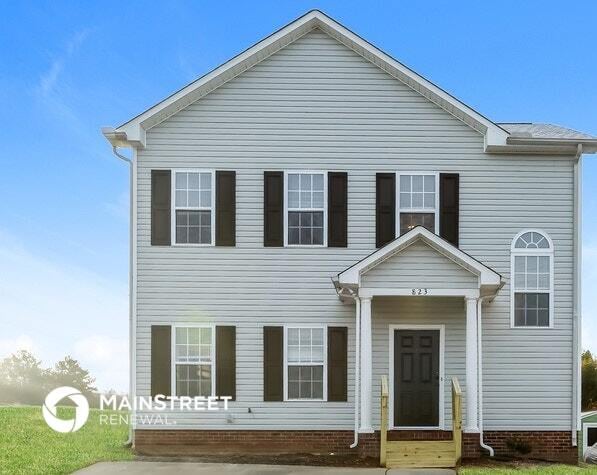 property at 823 Winthrop Ln