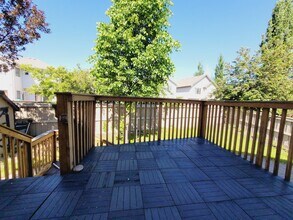 8218 Shaske Pl NW in Edmonton, AB - Building Photo - Building Photo