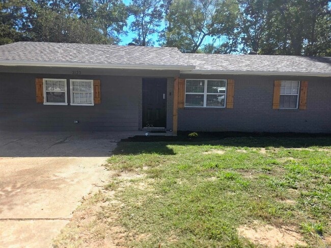 property at 3123 Ward Dr