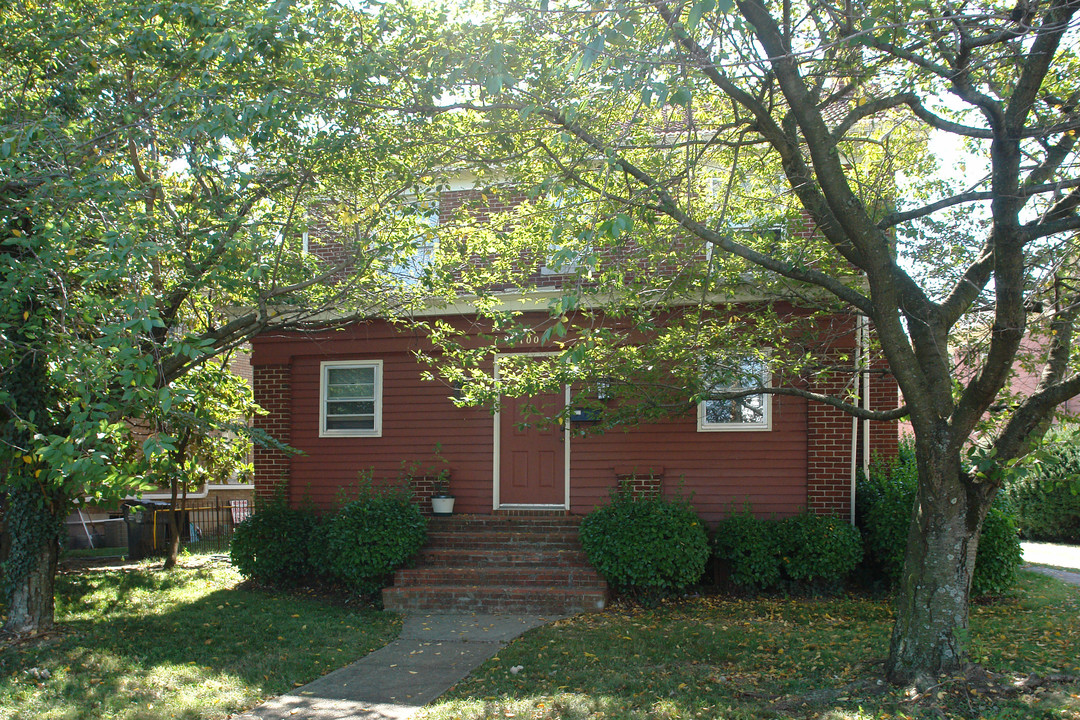 1004 Fontaine Rd in Lexington, KY - Foto de edificio