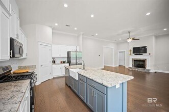 176 Ornate Ave in Fairhope, AL - Building Photo - Building Photo