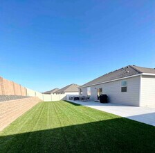 7719 Coldwater Dr in Pasco, WA - Building Photo - Building Photo