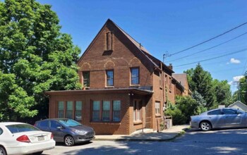 1503 S Walnut St in Bloomington, IN - Building Photo - Building Photo