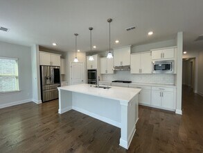 1008 Fenner Ln in Gallatin, TN - Building Photo - Building Photo