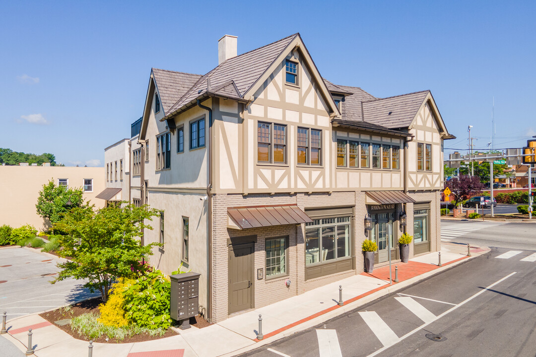 Bennington Luxury Apartments in Paoli, PA - Building Photo