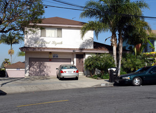 725 Edgewood St in Inglewood, CA - Foto de edificio - Building Photo