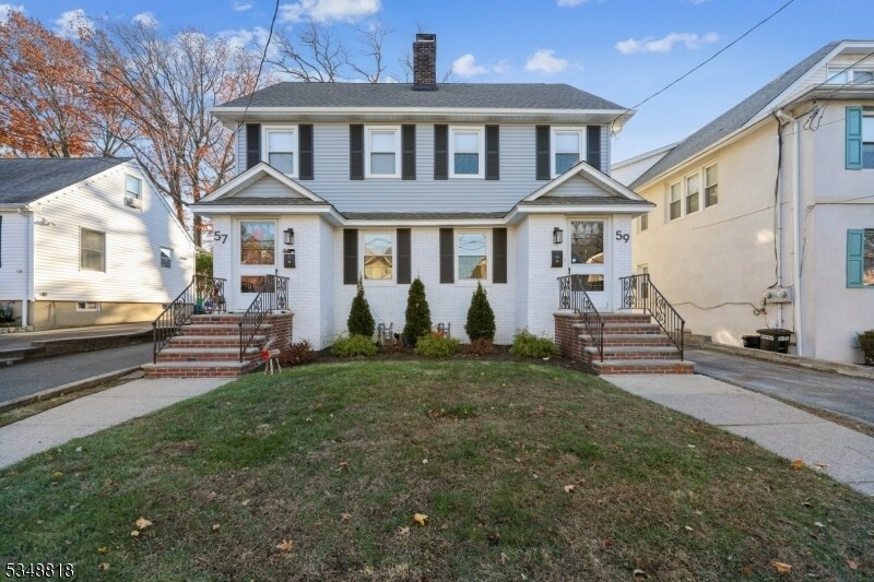 57 Oakridge Ave in Nutley, NJ - Building Photo