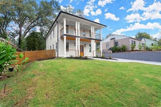 2145 Park Terrace in Atlanta, GA - Building Photo - Building Photo