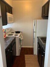 327 University Ave SE in Minneapolis, MN - Building Photo - Building Photo
